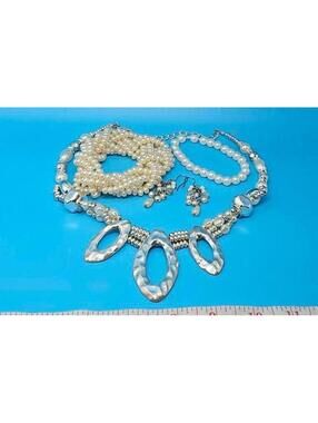 Chico's Faux Pearl Necklace Bracelet and Earrings Set